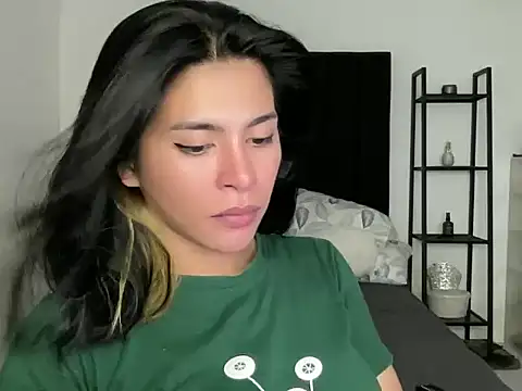 Snapshot of your_bianca69 chatting on 24, 1, 2025 your bianca69 online show from 24, 1, 2025