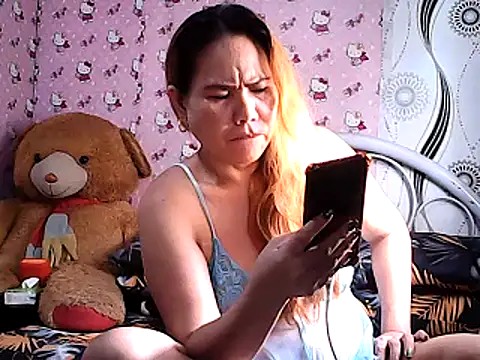 lovely-asian online show from 19, 3, 2025