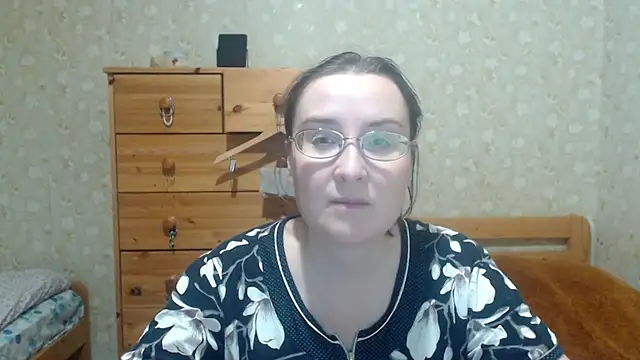 Snapshot of Smart_Rose chatting on 12, 11, 2025 Smart Rose online show from 12, 11, 2025