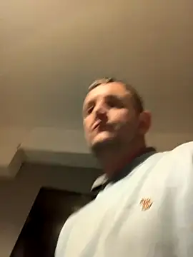 Eddieh2k7 online show from 27, 11, 2025