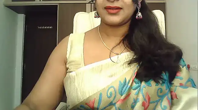 Snapshot of Spandana_Sweety chatting on 3, 2, 2025 Spandana Sweety online show from 3, 2, 2025