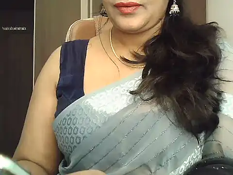 Snapshot of Spandana_Sweety chatting on 20, 11, 2025 Spandana Sweety online show from 20, 11, 2025