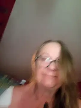 MucMilf59 online show from 17, 4, 2026