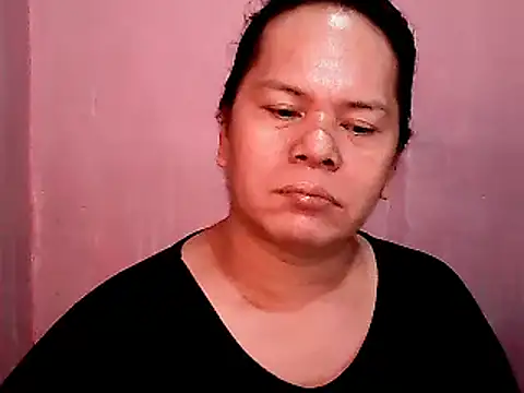 HottyLeciousCum online show from 17, 12, 2025