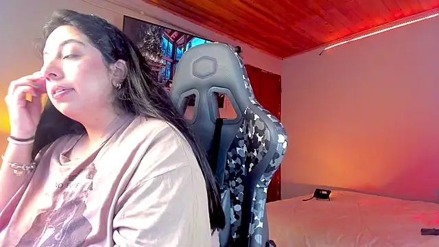 coraline latin online show from 3, 1, 2025