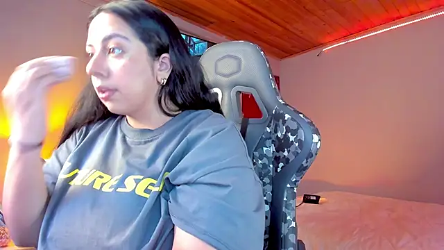 coraline latin online show from 17, 1, 2025