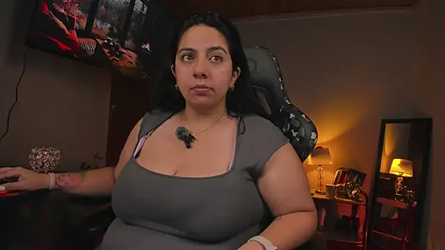 coraline latin online show from 24, 2, 2025