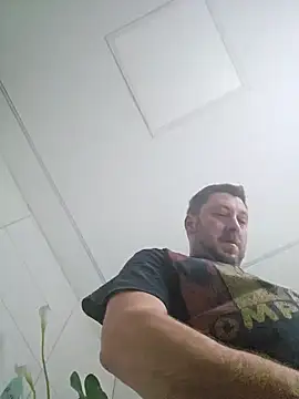 Snapshot of ktmtom247 chatting on 15, 12, 2024 ktmtom247 online show from 15, 12, 2024