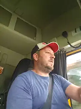 Snapshot of ktmtom247 chatting on 24, 9, 2025 ktmtom247 online show from 24, 9, 2025