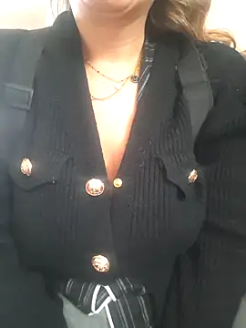 fammefatale1987 online show from 29, 11, 2025