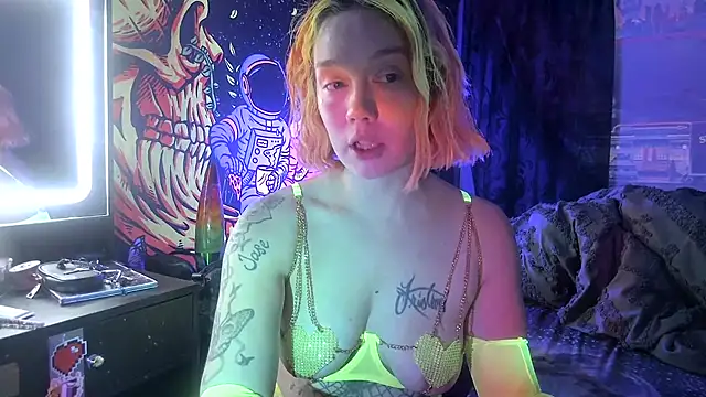 Snapshot of TEXASMARYYYJANE chatting on 4, 10, 2025 TEXASMARYYYJANE online show from 4, 10, 2025