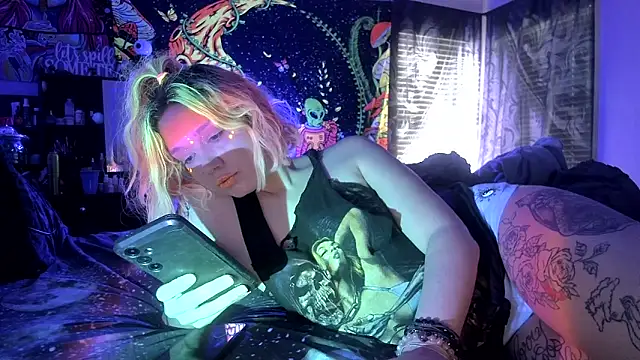 Snapshot of TEXASMARYYYJANE chatting on 20, 10, 2025 TEXASMARYYYJANE online show from 20, 10, 2025