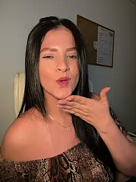 Carolina Novoa online show from 15, 2, 2025