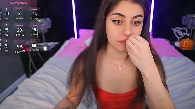 Snapshot of GoldBabyS chatting on 28, 11, 2025 GoldBabyS online show from 28, 11, 2025