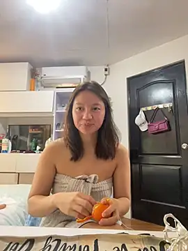 asianmystery203 online show from 4, 1, 2025