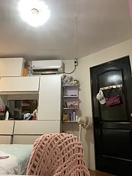 asianmystery203 online show from 4, 1, 2025