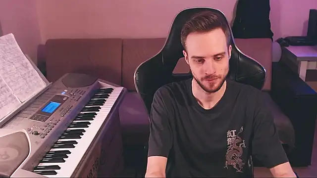 Sweetparker online show from 13, 3, 2026