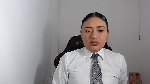 ReyleDoll online show from 15, 12, 2024