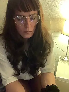 Snapshot of Chic_desire chatting on 28, 2, 2026 Chic desire online show from 28, 2, 2026