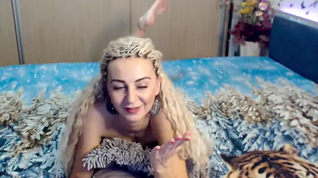 Snapshot of MirabelaSweet chatting on 17, 3, 2025 MirabelaSweet online show from 17, 3, 2025