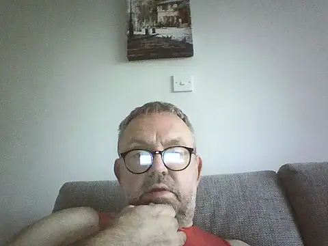 Snapshot of DrewDongle chatting on 9, 1, 2026 DrewDongle online show from 9, 1, 2026