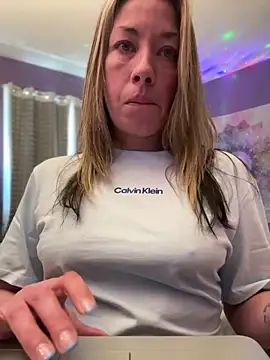  NinaLuvSins  online show from 8, 4, 2026