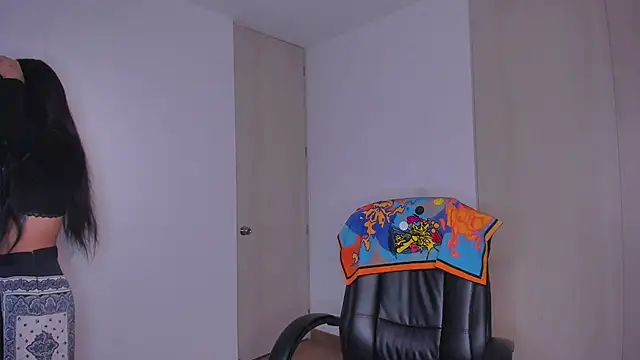 Lisegg  online show from 23, 10, 2025