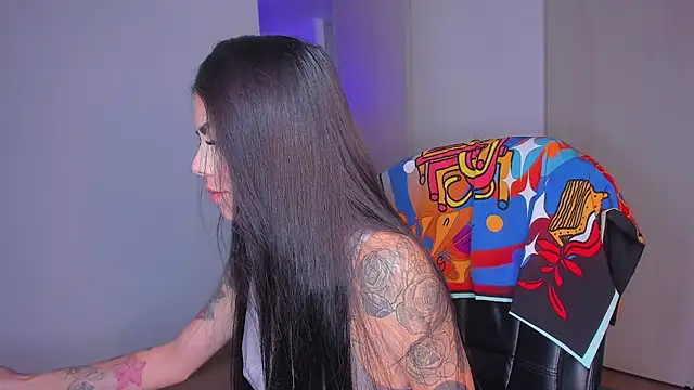 Snapshot of Lisegg_ chatting on 19, 12, 2025 Lisegg online show from 19, 12, 2025