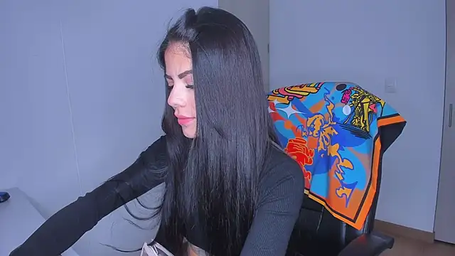 Snapshot of Lisegg_ chatting on 9, 2, 2026 Lisegg online show from 9, 2, 2026