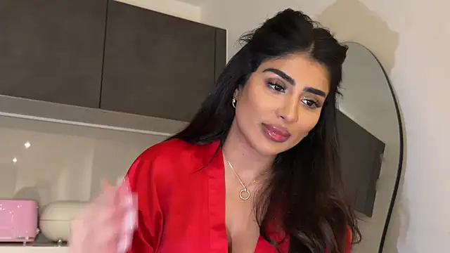 ArabicBarbie online show from 21, 12, 2025