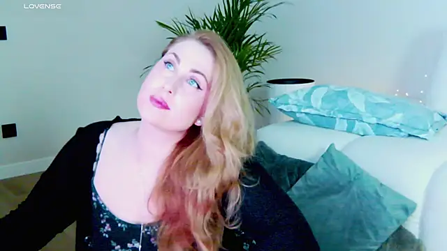 Sinful Eyes online show from 29, 11, 2025