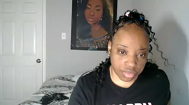 Sexymona1218 online show from 19, 3, 2025