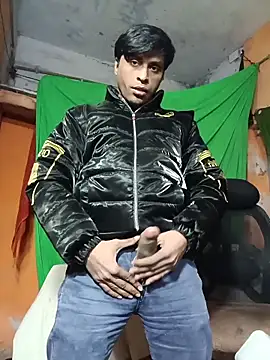 Snapshot of desiboy1101 chatting on 18, 1, 2026 desiboy1101 online show from 18, 1, 2026