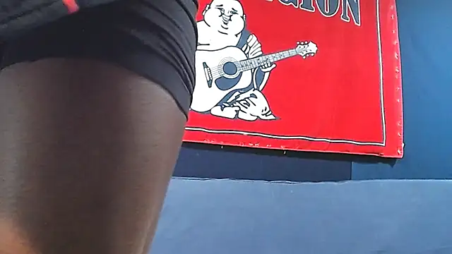 Snapshot of iBreakHeartz chatting on 24, 1, 2025 iBreakHeartz online show from 24, 1, 2025