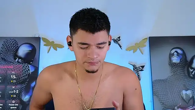 Snapshot of VikoHands chatting on 24, 10, 2025 VikoHands online show from 24, 10, 2025