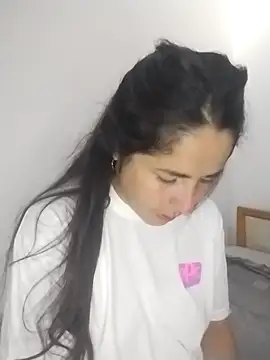 Snapshot of StefyStar_Sexy chatting on 4, 3, 2025 StefyStar Sexy online show from 4, 3, 2025