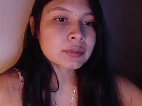 Snapshot of evolet01 chatting on 29, 1, 2025 evolet01 online show from 29, 1, 2025