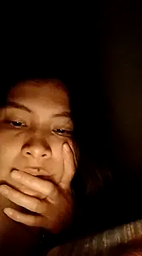 Snapshot of evolet01 chatting on 28, 2, 2025 evolet01 online show from 28, 2, 2025