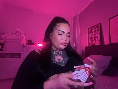  MelinaCurves  online show from 7, 2, 2025