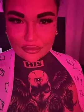  MelinaCurves  online show from 11, 3, 2025