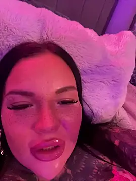  MelinaCurves  online show from 14, 9, 2025