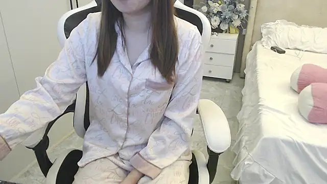 Snapshot of Hanako_love chatting on 24, 2, 2025 Hanako love online show from 24, 2, 2025