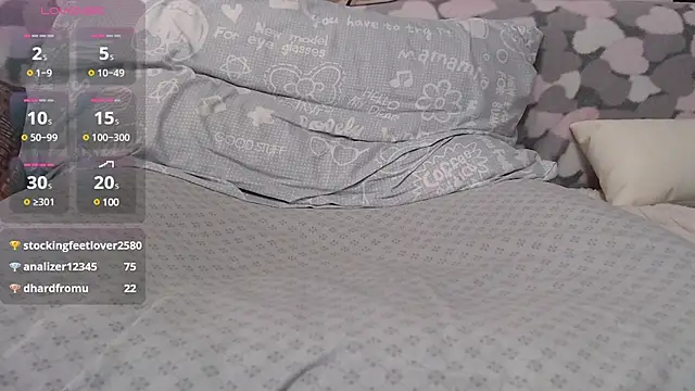 Snapshot of lelapopins chatting on 10, 2, 2025 lelapopins online show from 10, 2, 2025