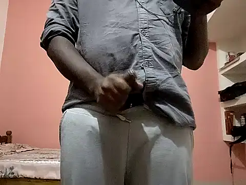 Snapshot of Aneesh007m chatting on 18, 11, 2025 Aneesh007m online show from 18, 11, 2025