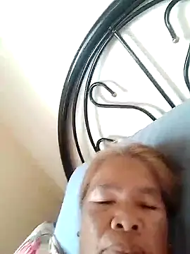 Snapshot of sexylizzy4u chatting on 13, 2, 2025 sexylizzy4u online show from 13, 2, 2025