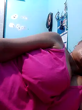 Snapshot of sexylizzy4u chatting on 10, 9, 2025 sexylizzy4u online show from 10, 9, 2025