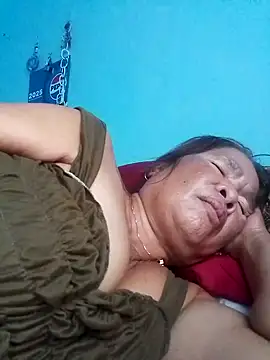 Snapshot of sexylizzy4u chatting on 1, 10, 2025 sexylizzy4u online show from 1, 10, 2025