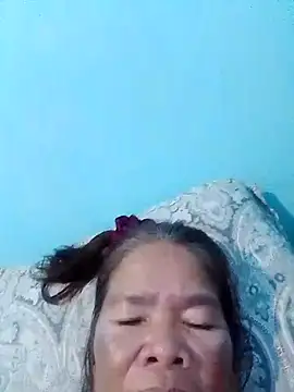 Snapshot of sexylizzy4u chatting on 16, 12, 2025 sexylizzy4u online show from 16, 12, 2025