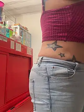 emilyjohanson online show from 3, 12, 2025