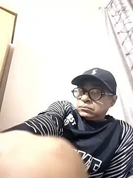 iamkahn 44 online show from 13, 1, 2026